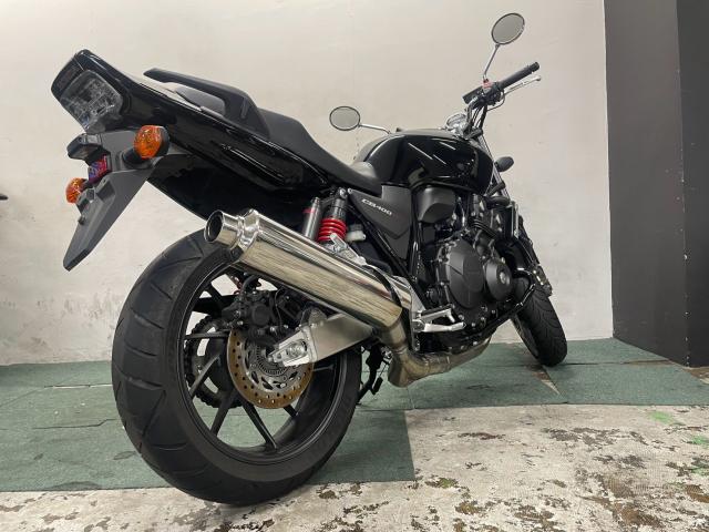 ホンダ CB400SF　VTEC　Revo