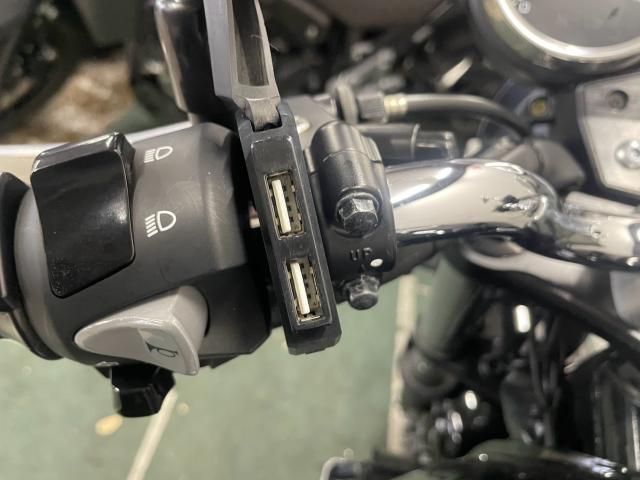 ホンダ CB400SF　VTEC　Revo