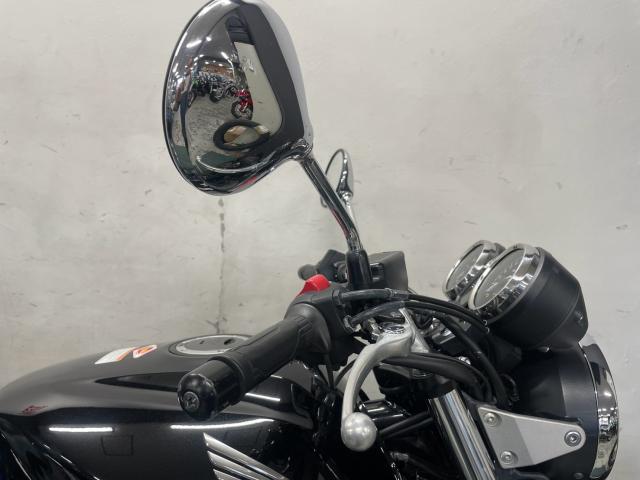 ホンダ CB400SF　VTEC　Revo