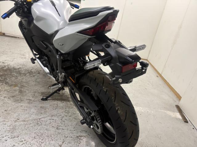 カワサキ Ninja ZX-4R SE