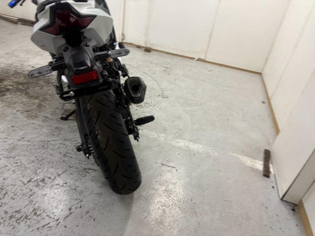 カワサキ Ninja ZX-4R SE