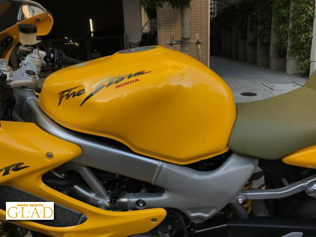 ホンダ VTR1000F