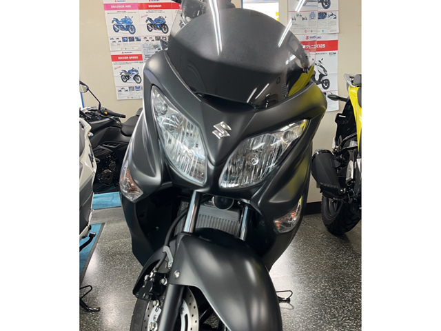 スズキ　バーグマン200