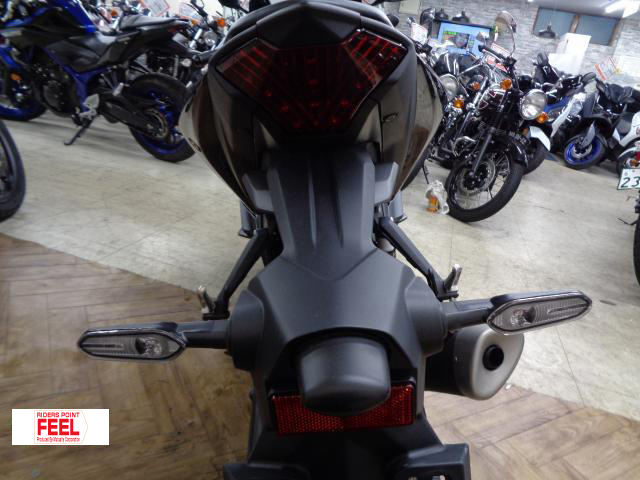 ヤマハ YZF-R25