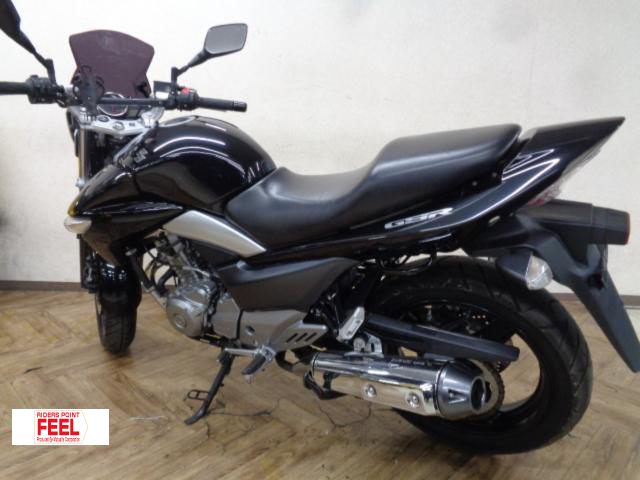 スズキ GSR250