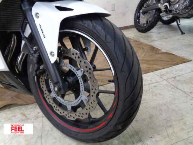 ホンダ CBR400R