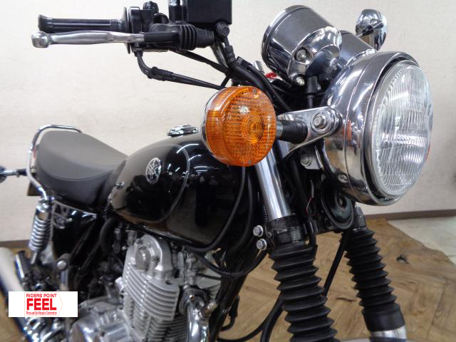 ヤマハ SR400 ETC インジェクションモデル 赤キー ブラック文字盤