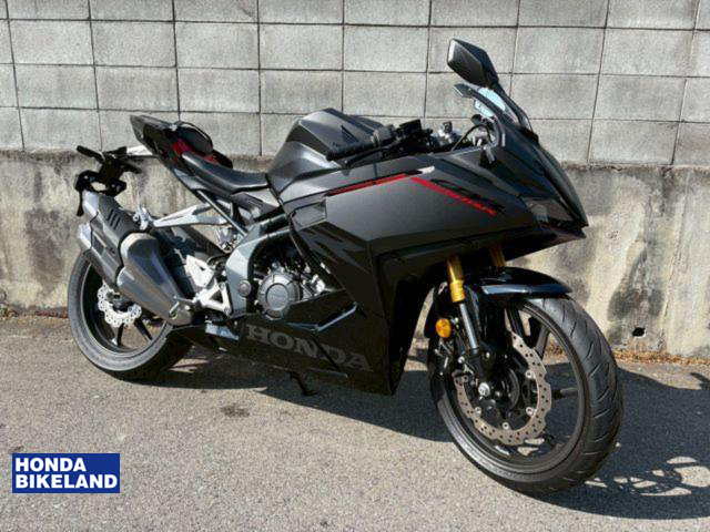 ホンダ　CBR250RR