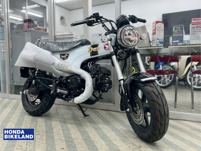 ホンダ　Dax125