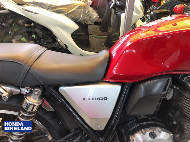 ホンダ CB1100