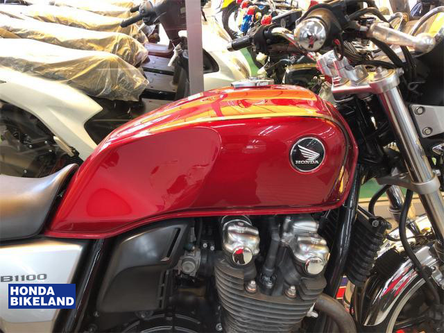 ホンダ CB1100