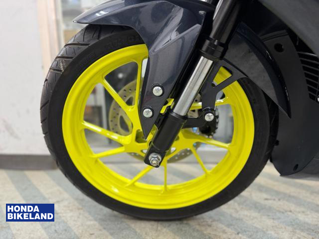 ヤマハ YZF-R15