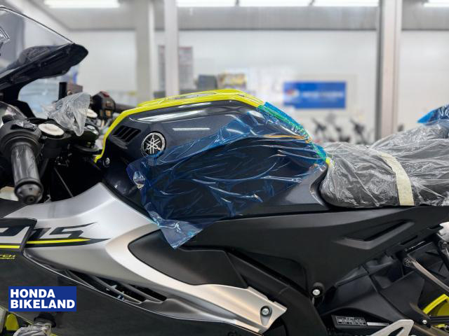 ヤマハ YZF-R15