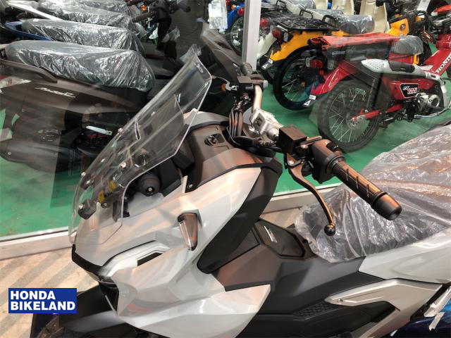 ホンダ ADV160