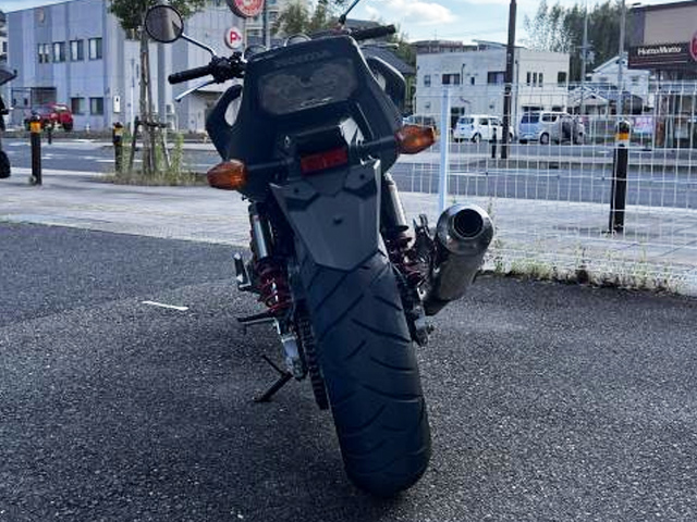 ホンダ CB400SF VTEC Revo