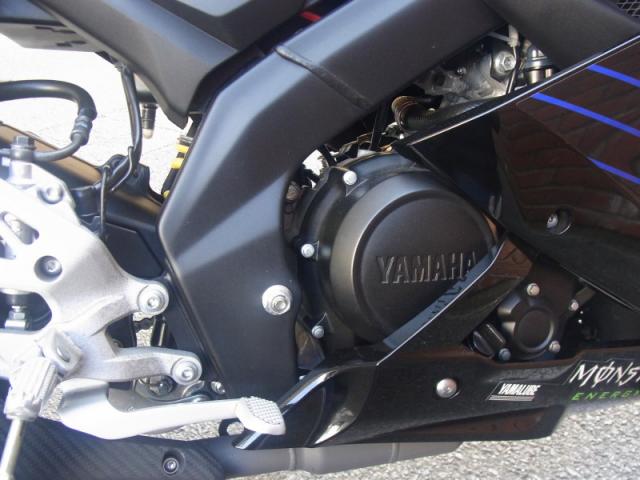 ヤマハ YZF-R15