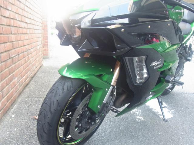 カワサキ Ninja　H2 SX SE