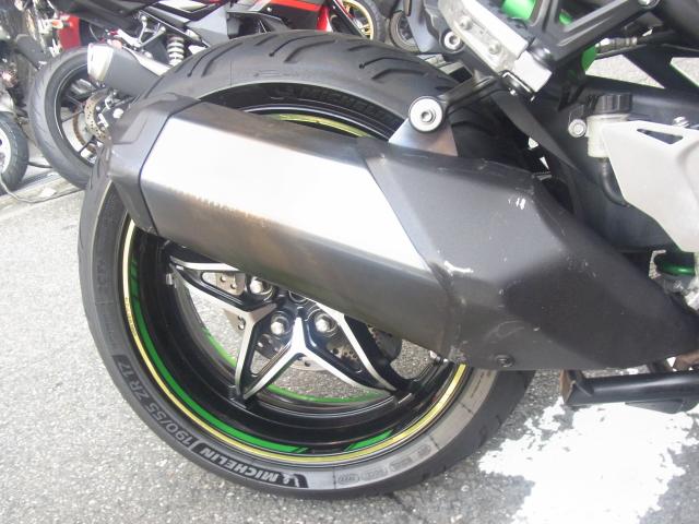 カワサキ Ninja　H2 SX SE