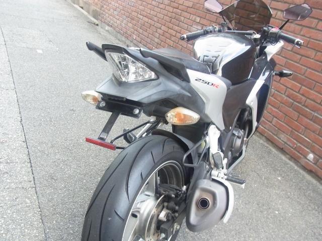 ホンダ CBR250R