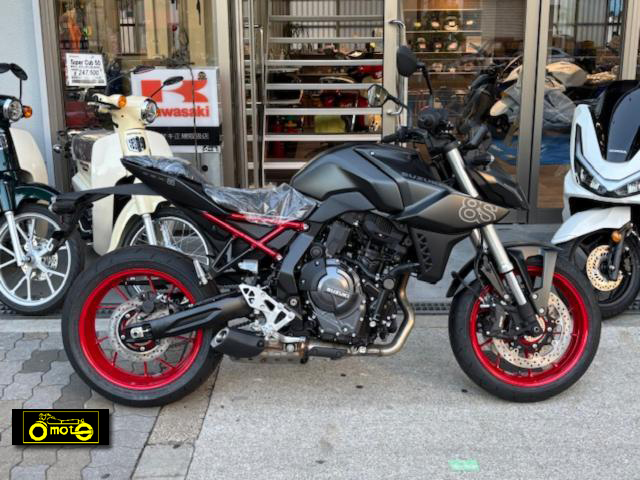 スズキ GSX-8S