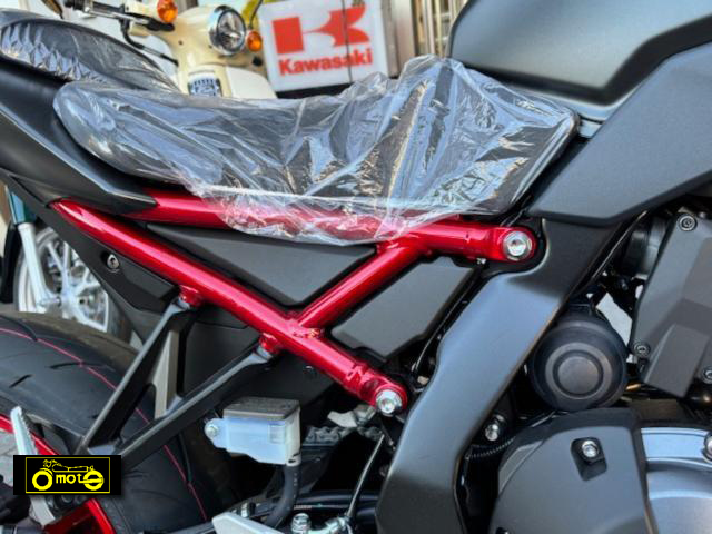 スズキ GSX-8S