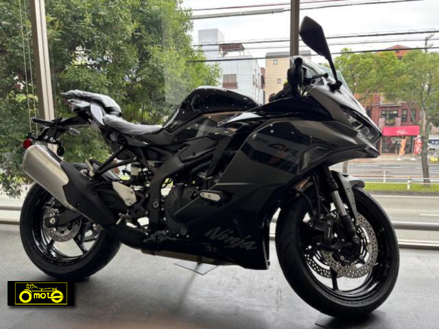 カワサキ　Ninja ZX-4R SE