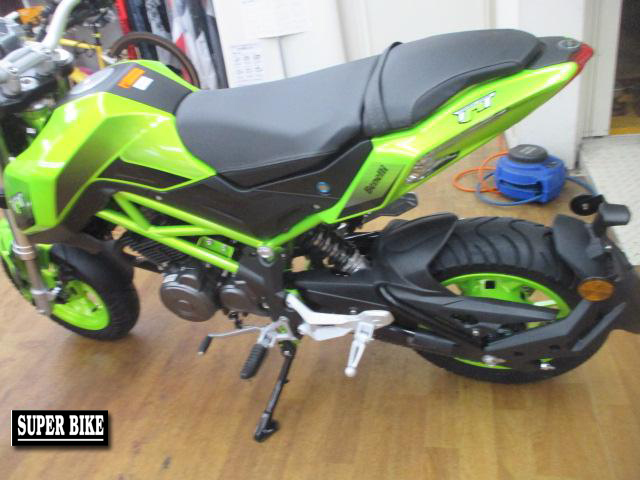 ベネリ トルネードネイキッドT125