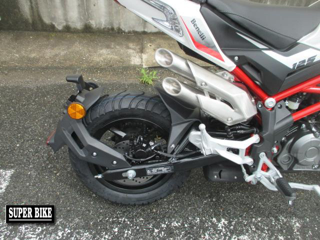 ベネリ トルネードネイキッドT125