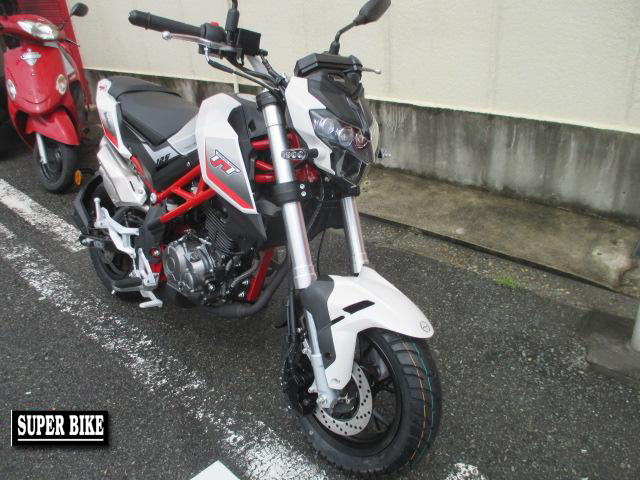 ベネリ トルネードネイキッドT125