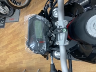 ベネリ TNT125