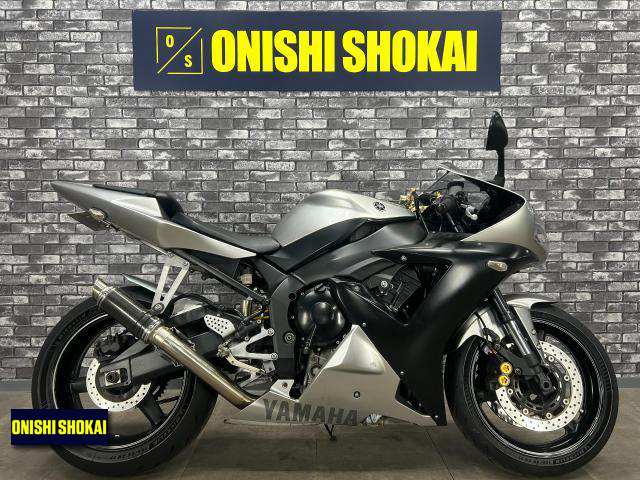 ヤマハ　YZF-R1