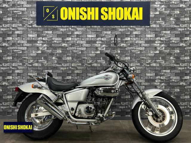 ホンダ　マグナ50