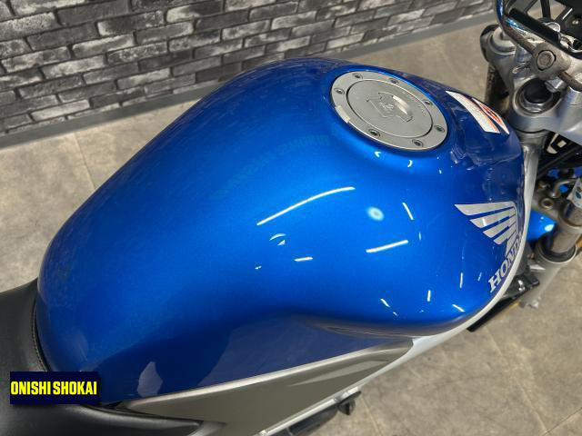 ホンダ VTR250 スクリーン リアキャリア - 大西商会 の在庫車両 - 新車