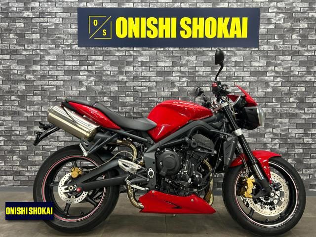 トライアンフ　ストリートトリプル675Ｒ