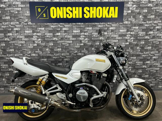 ヤマハ　XJR1300