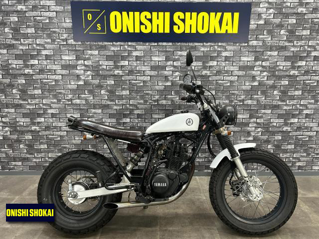 ヤマハ　TW200