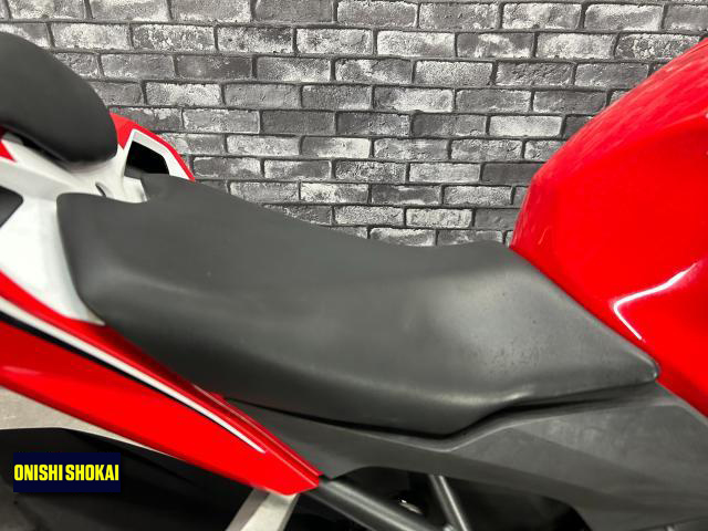 ホンダ CBR250RR