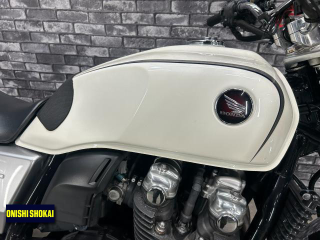 ホンダ CB1100