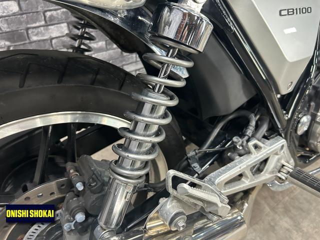 ホンダ CB1100
