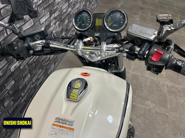 ホンダ CB1100