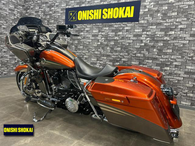 ハーレーダビッドソン CVO FLTRXSE ロードグライドカスタム