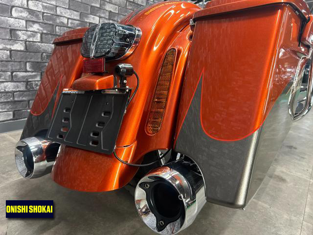 ハーレーダビッドソン CVO FLTRXSE ロードグライドカスタム