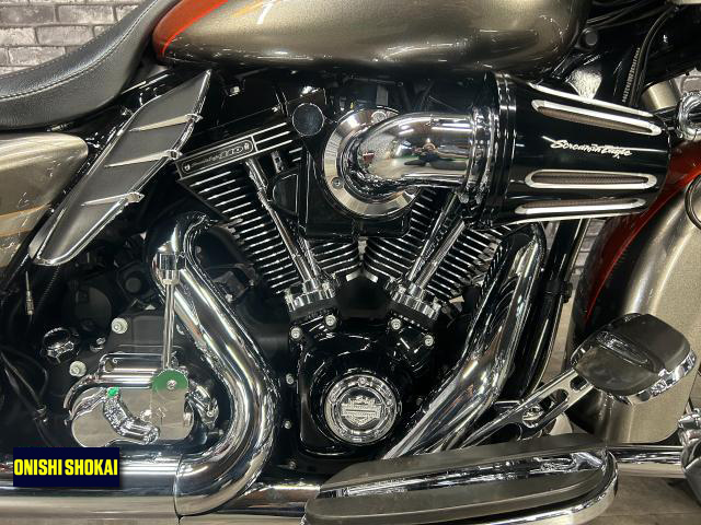ハーレーダビッドソン CVO FLTRXSE ロードグライドカスタム