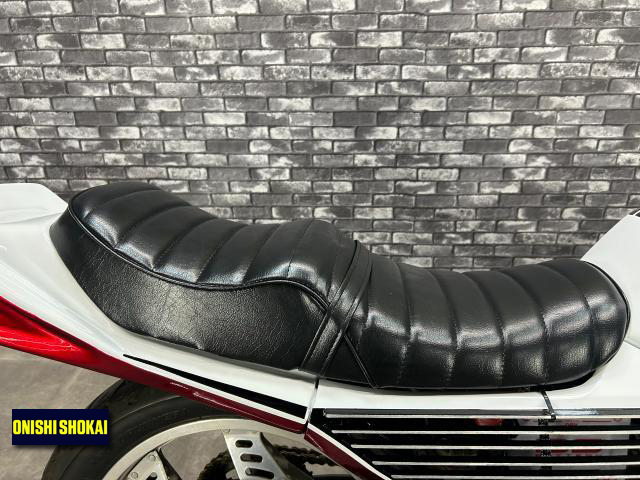 ホンダ CBX550F