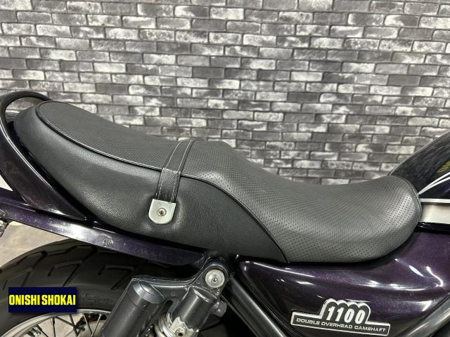 カワサキ ゼファー1100RS