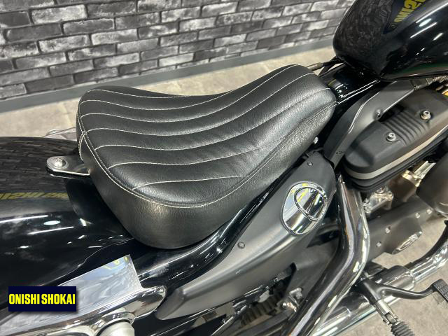 ハーレーダビッドソン XL883R