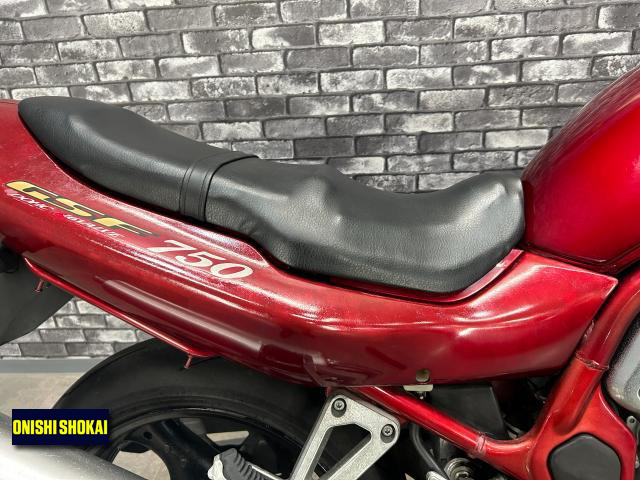 スズキ GSF750