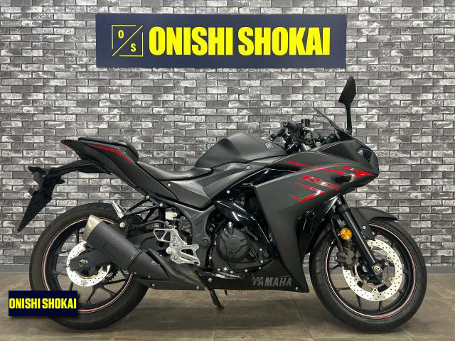 ヤマハ　YZF-R25