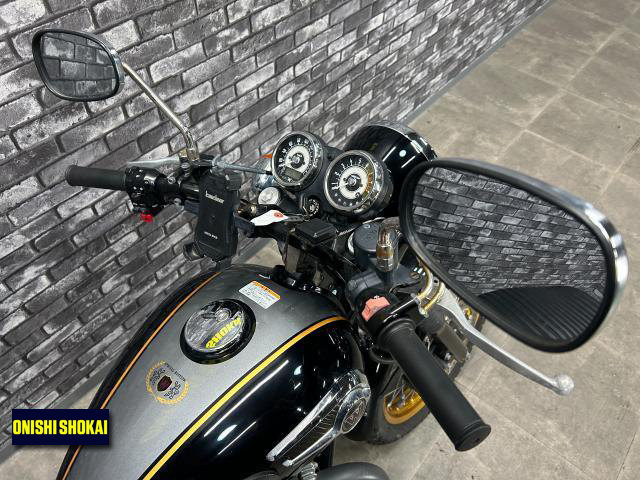 カワサキ W800