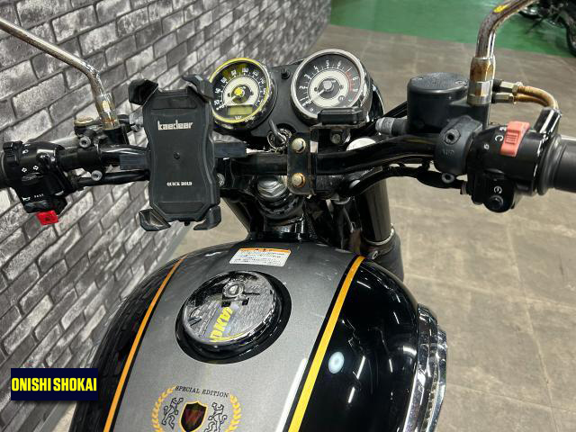 カワサキ W800